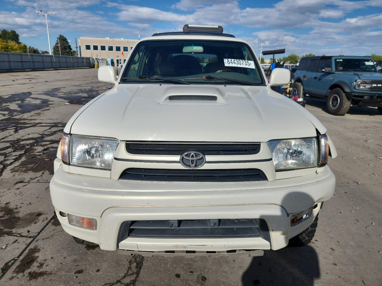 Toyota 4Runner Limited Image 3