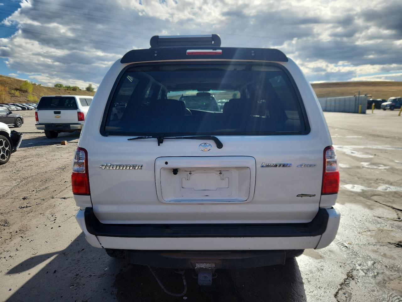 Toyota 4Runner Limited Image 6