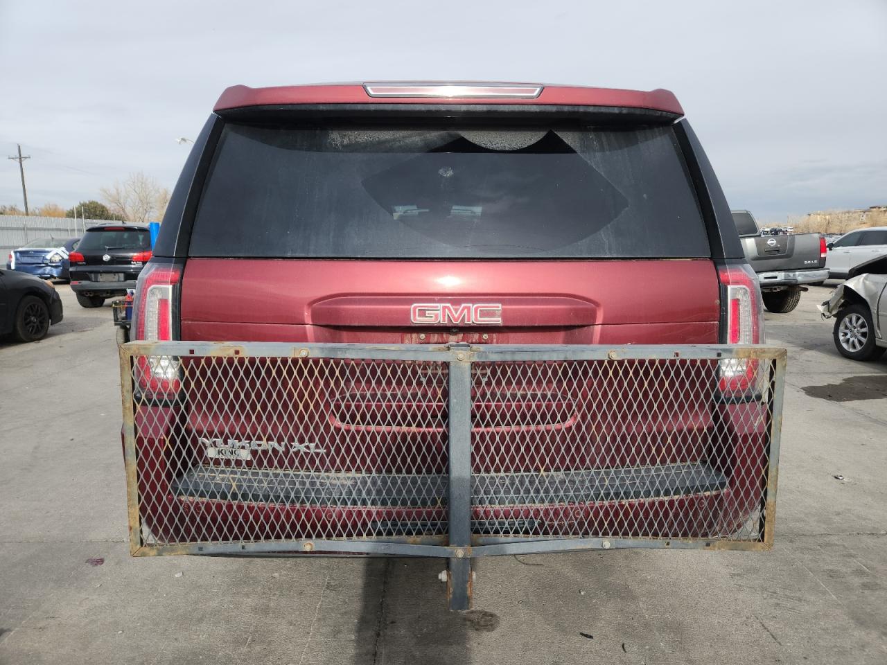 GMC Yukon K1500 Slt Image 9