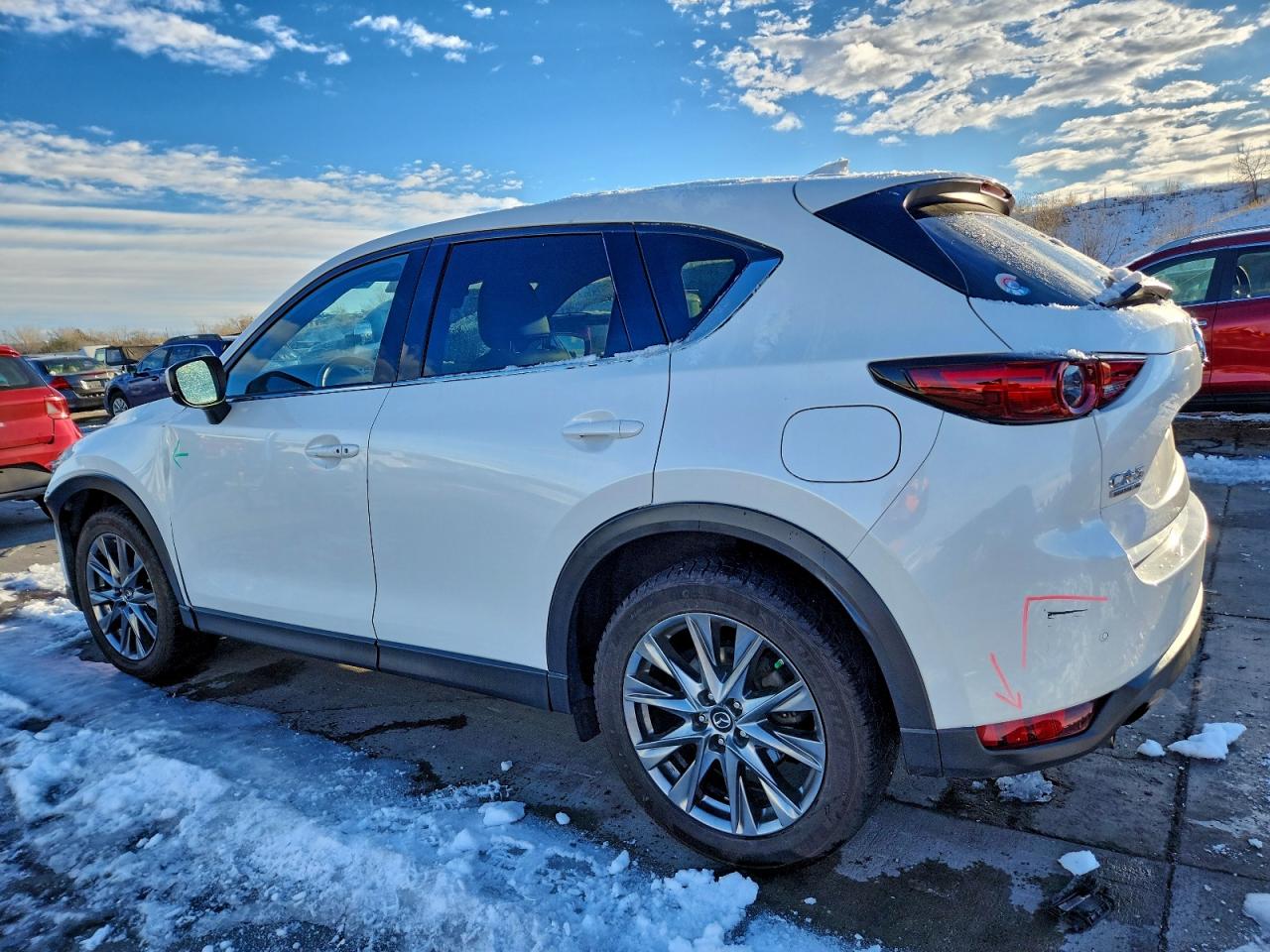 Mazda Cx Signature Image 11