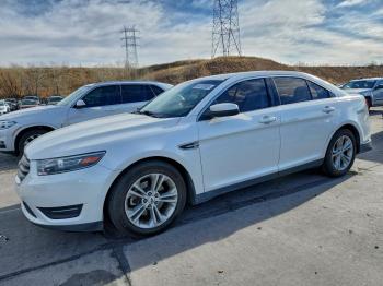  Salvage Ford Taurus