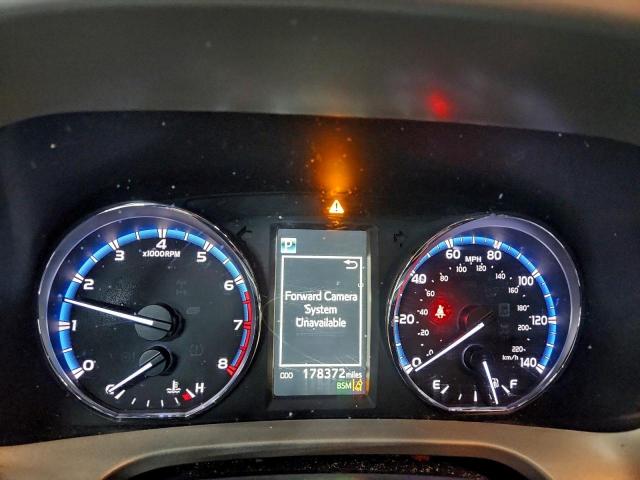 Toyota RAV4 Limited Image 6