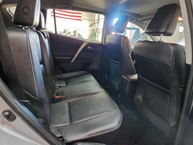 Toyota RAV4 Limited Image 12