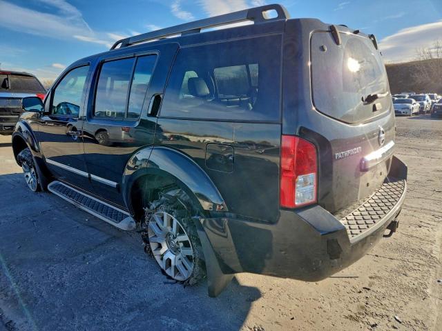 Nissan Pathfinder S Image 2