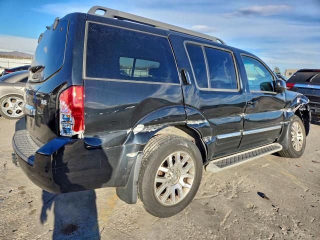 Nissan Pathfinder S Image 3