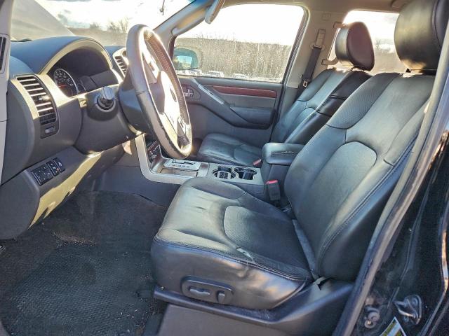 Nissan Pathfinder S Image 4