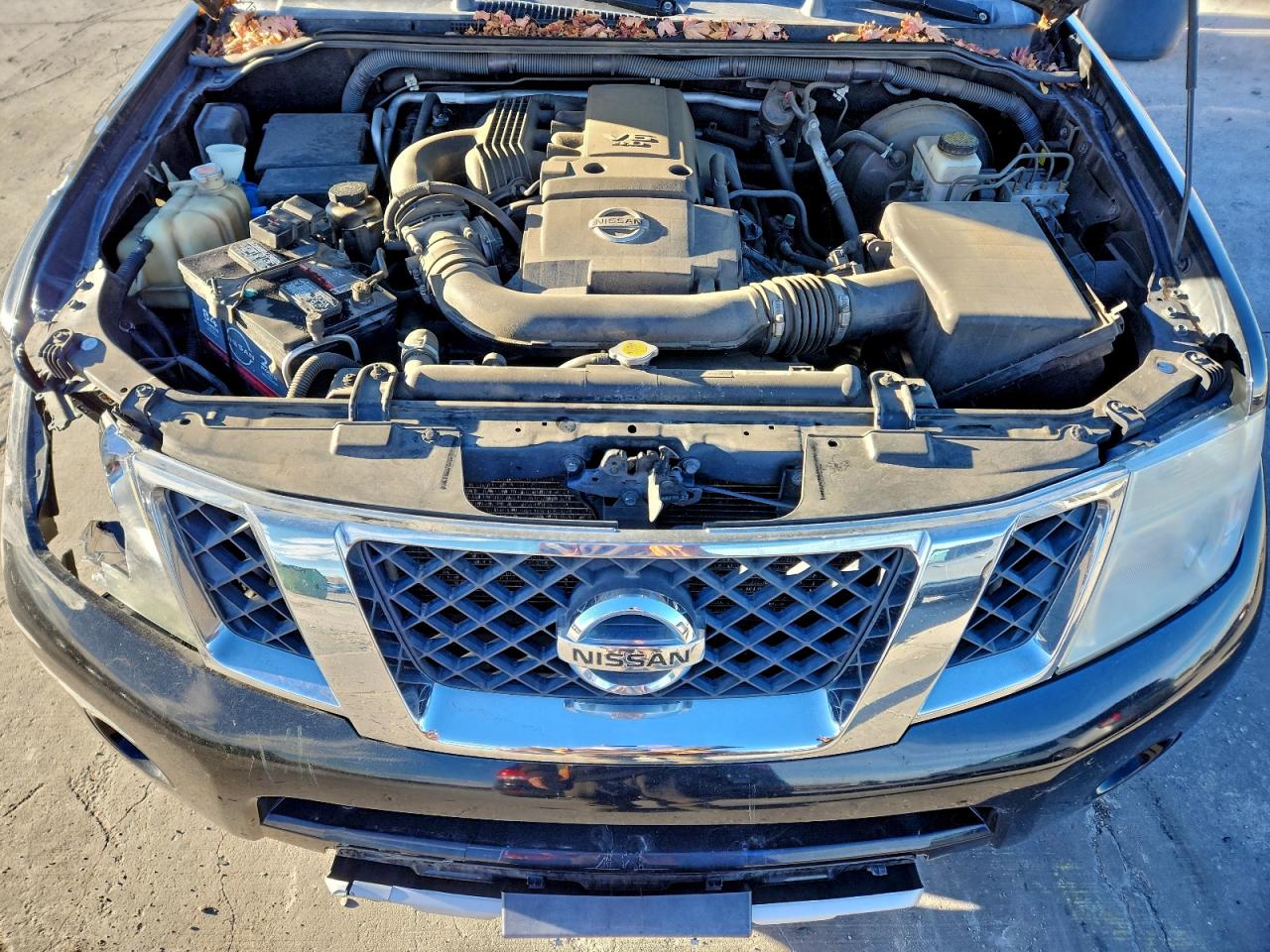 Nissan Pathfinder S Image 8