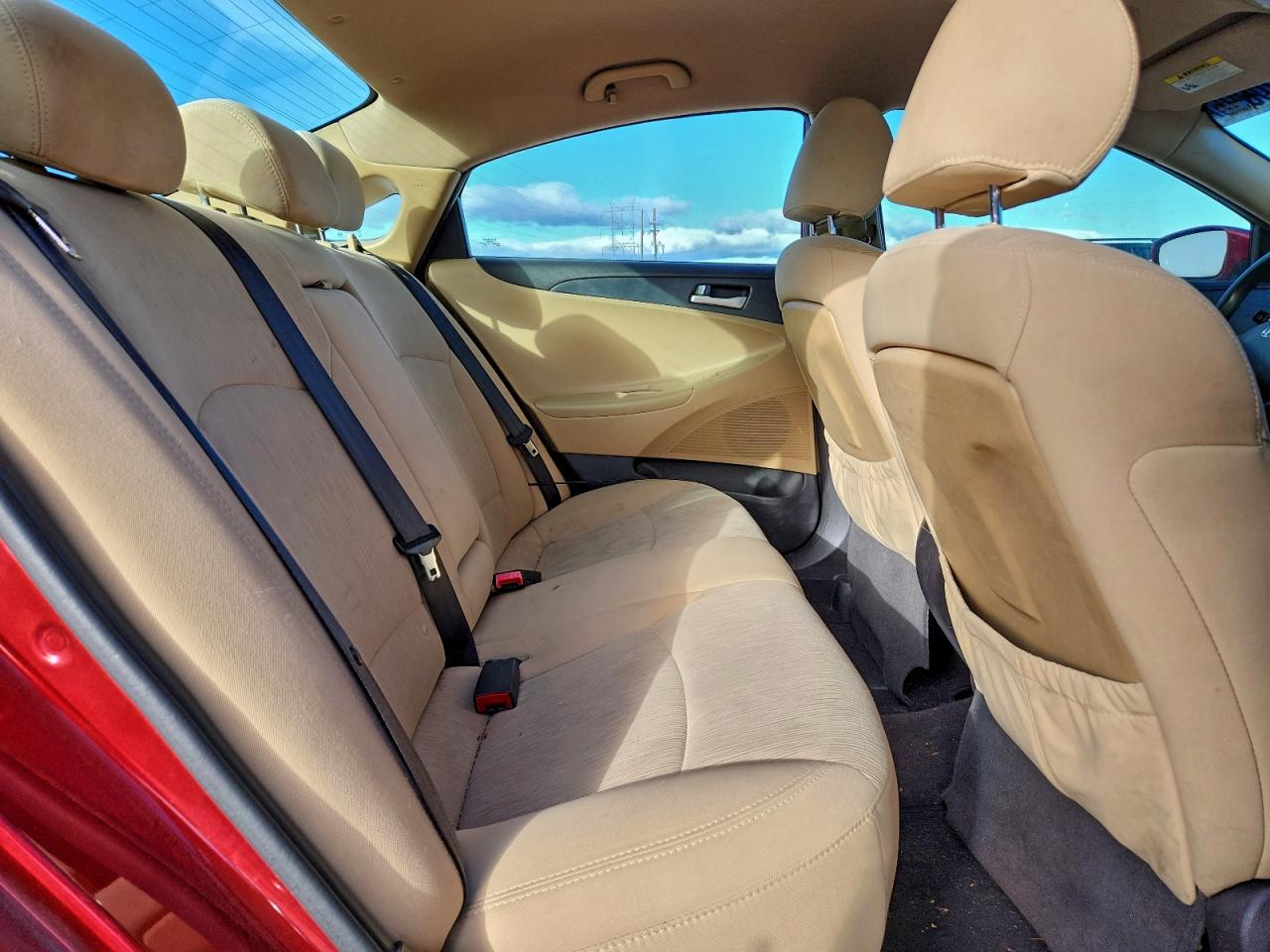 Hyundai SONATA Gls Image 6