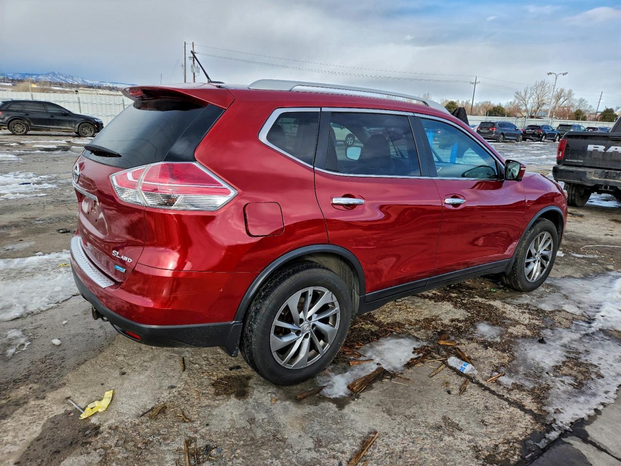 Nissan Rogue S Image 5