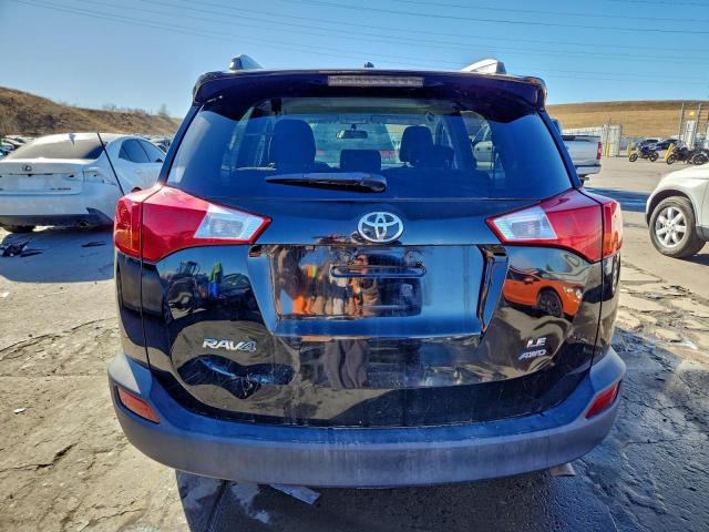 Toyota RAV4 Le Image 4