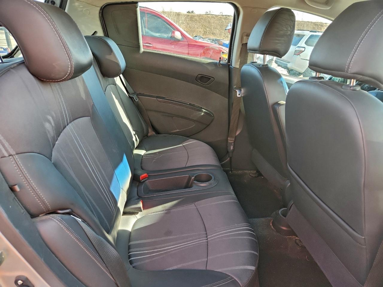 Chevrolet Spark Ls Image 8