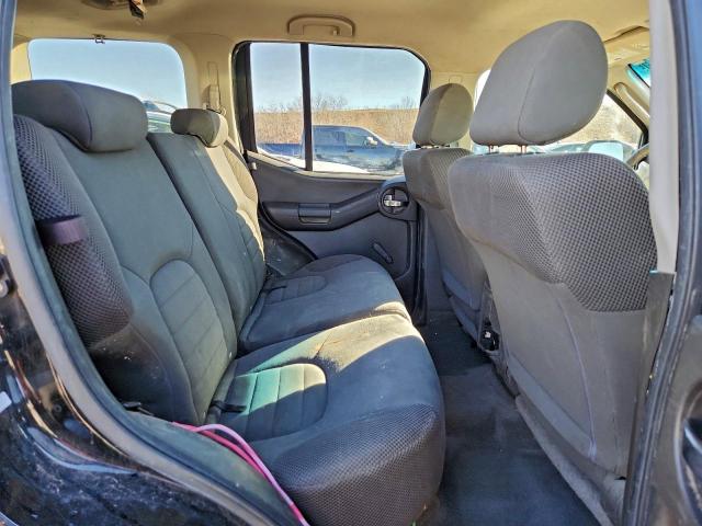 Nissan Xterra Off Road Image 2