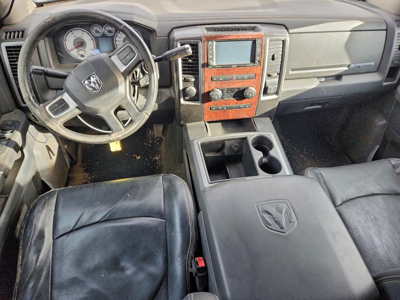 Dodge Ram 3500 Image 12