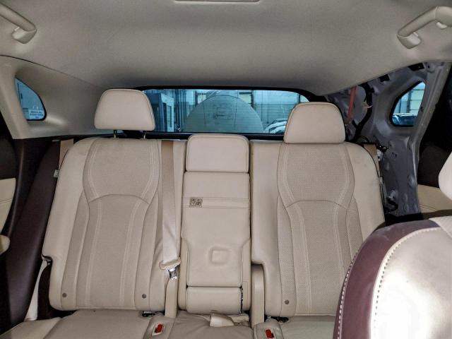 Lexus RX 350 Base Image 12