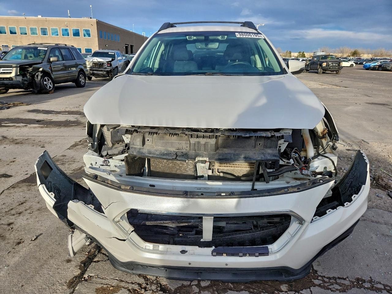 Subaru Outback 2.5i Premium Image 2