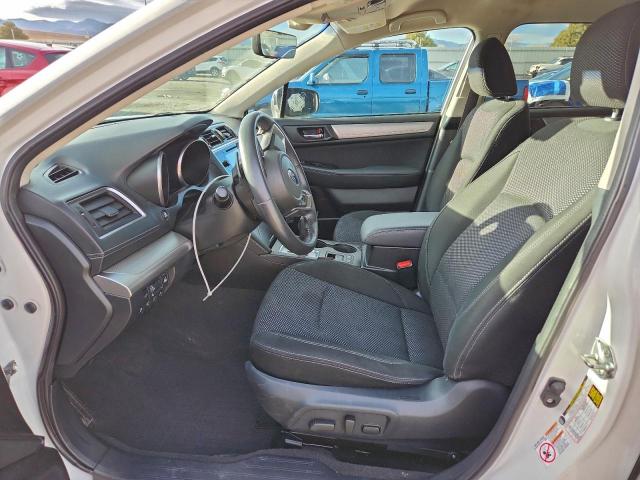 Subaru Outback 2.5i Premium Image 12