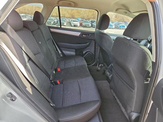 Subaru Outback 2.5i Premium Image 13