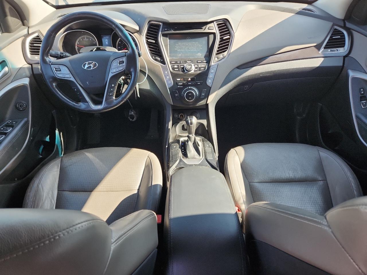 Hyundai SANTA FE Gls Image 5