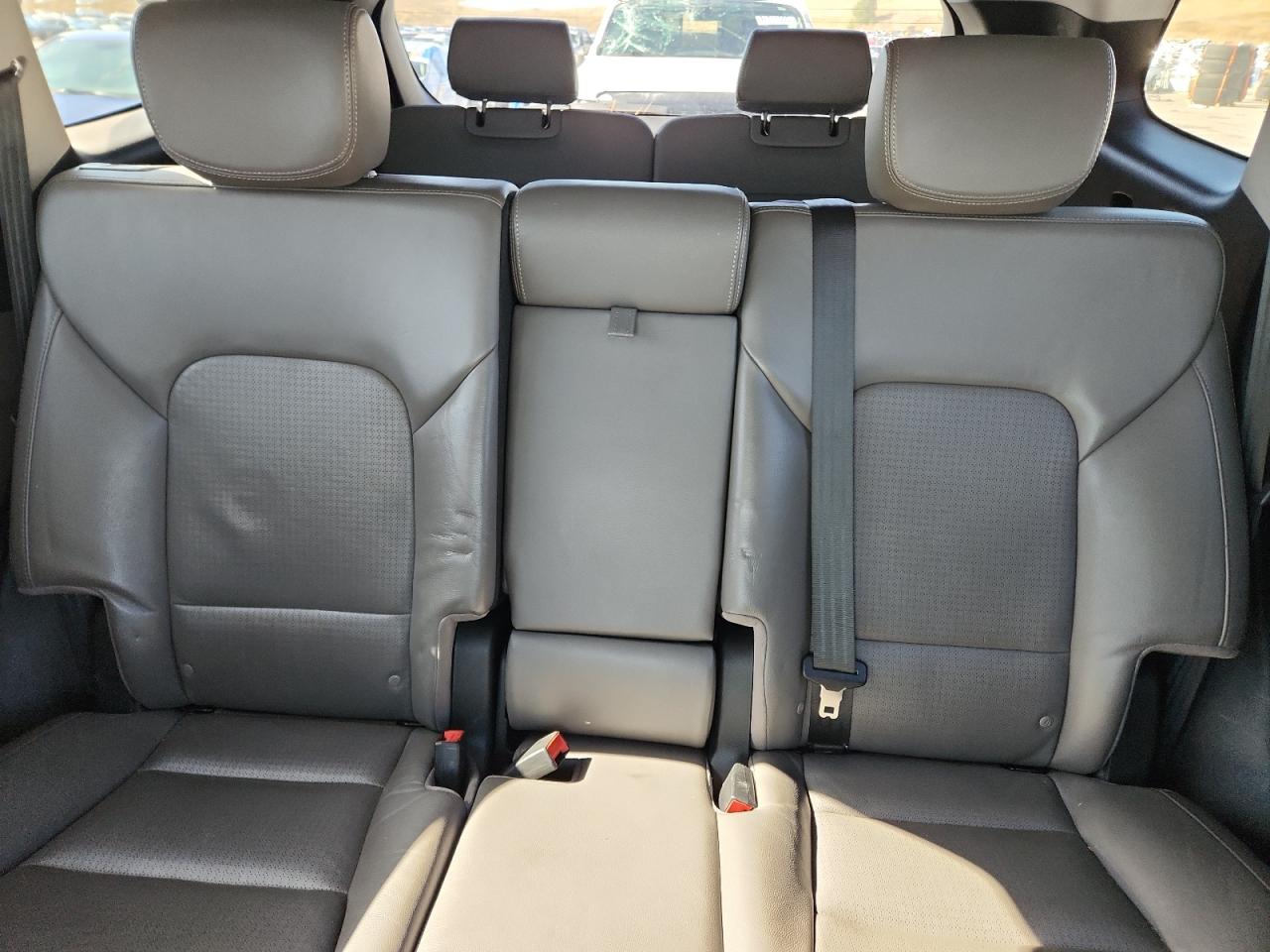 Hyundai SANTA FE Gls Image 7