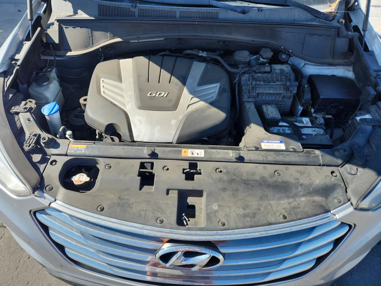 Hyundai SANTA FE Gls Image 10