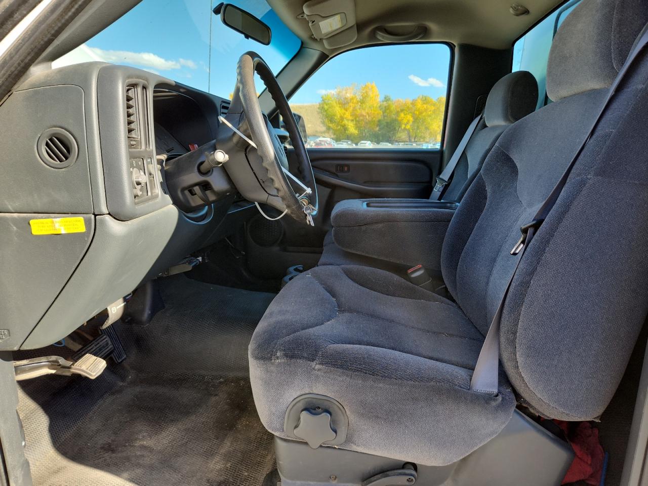 GMC Sierra C1500 Image 3