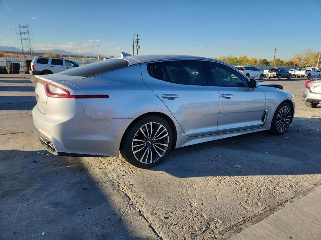 Kia Stinger Premium Image 12