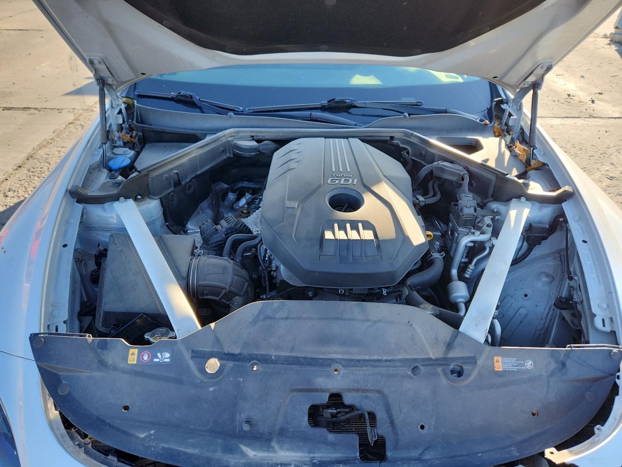 Kia Stinger Premium Image 9