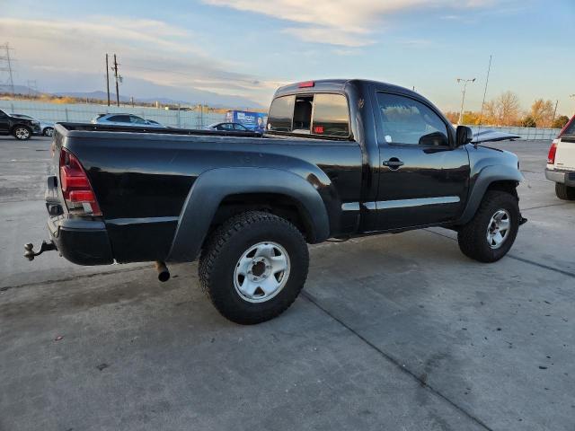 Toyota Tacoma Image 11