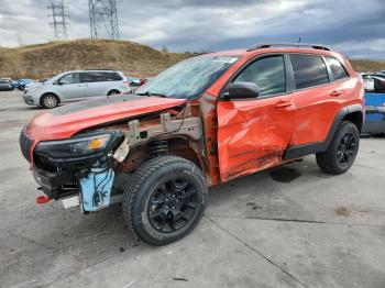  Salvage Jeep Cherokee