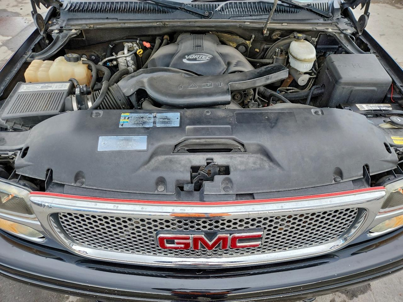 GMC Sierra K1500 Denali Image 6