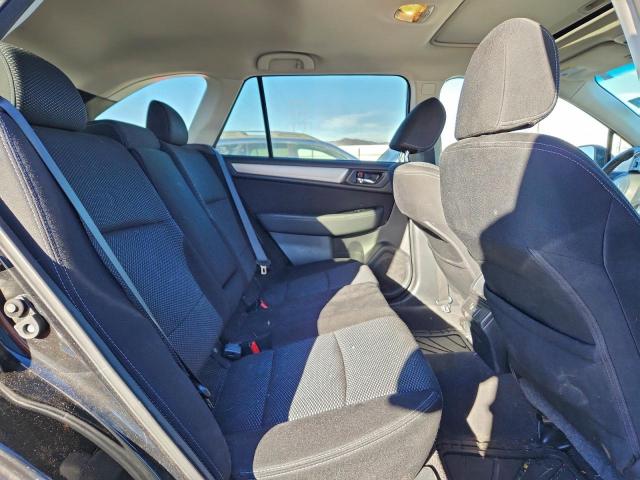 Subaru Outback 2.5i Premium Image 8