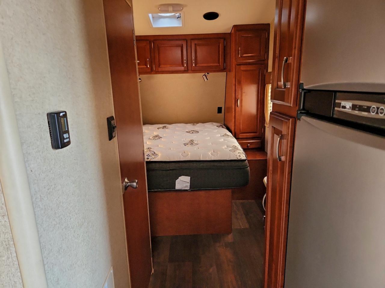 Northwood Desert Fox 27ft Image 8