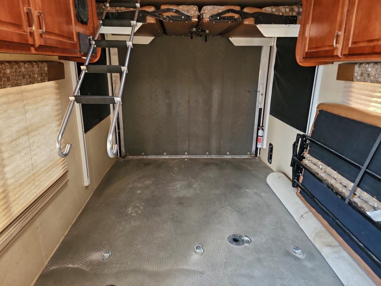 Northwood Desert Fox 27ft Image 2