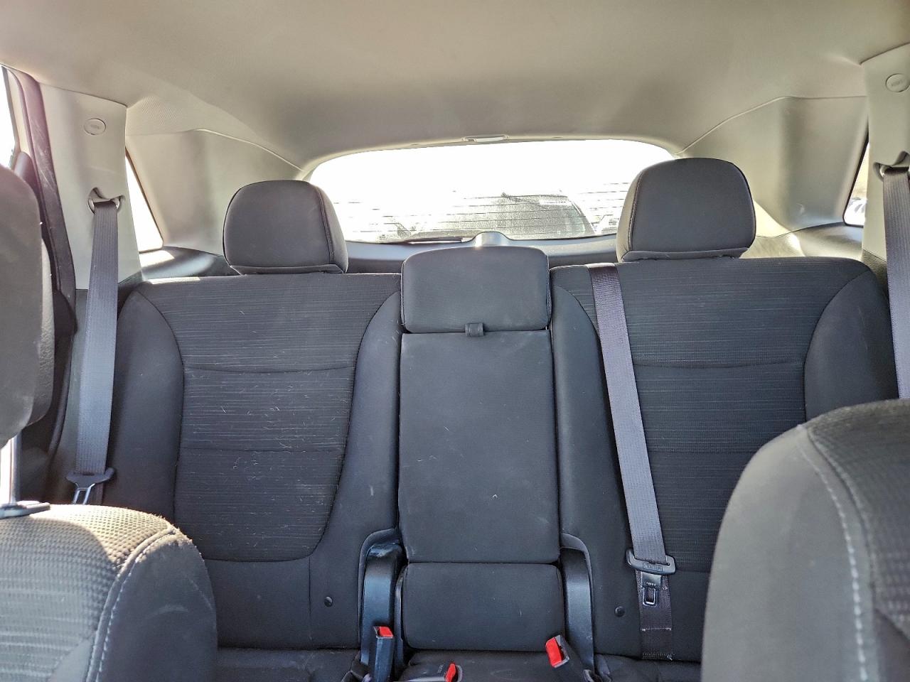 Kia Sorento Lx Image 9