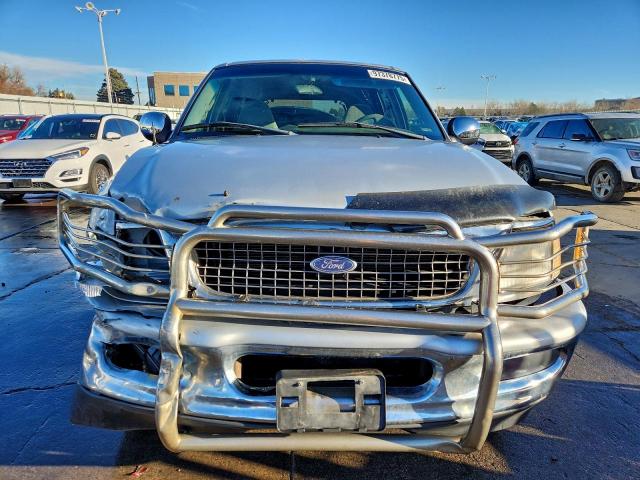 Ford Expedition Image 7