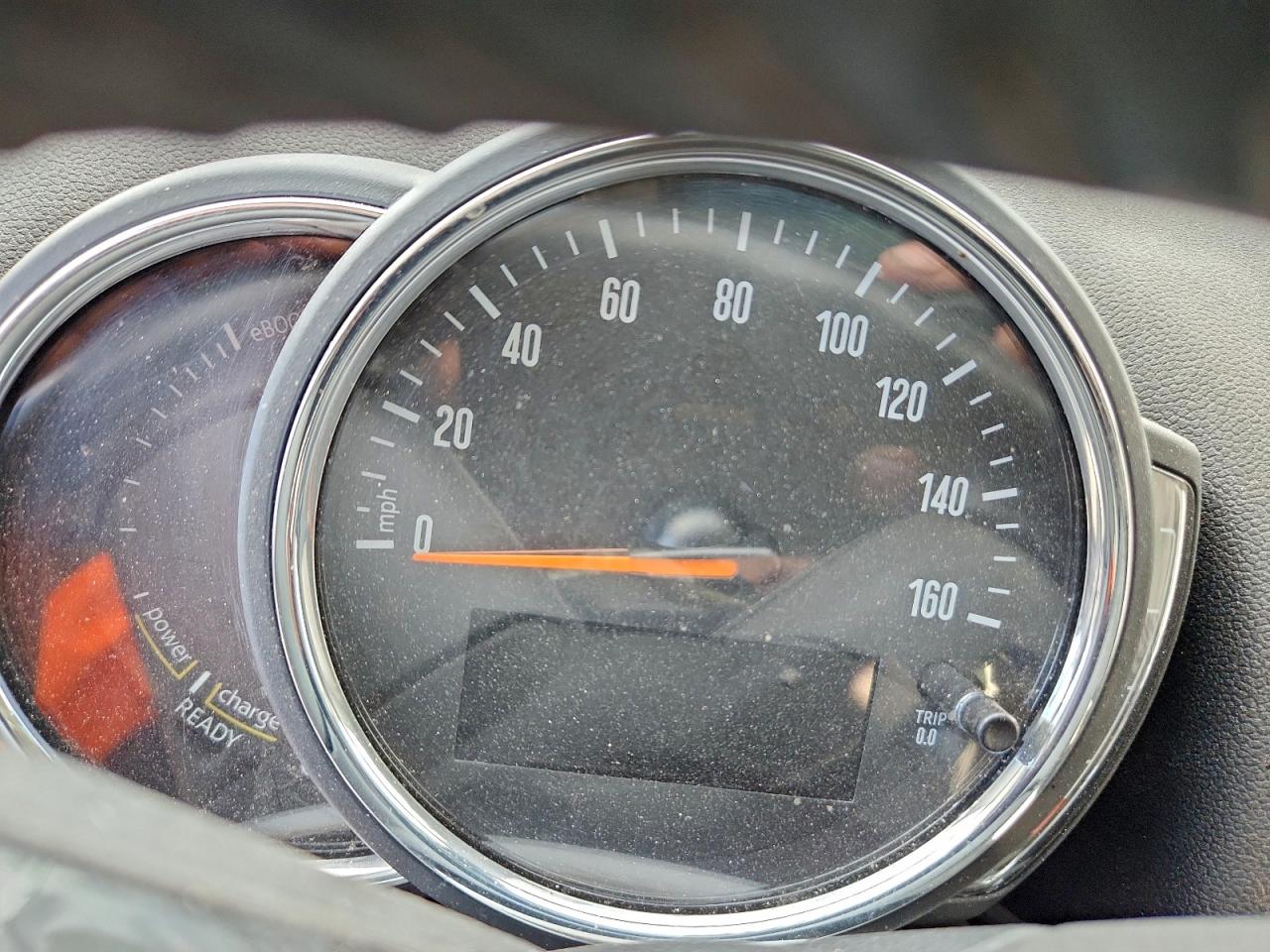 MINI Cooper S E Countryman All4 Image 8