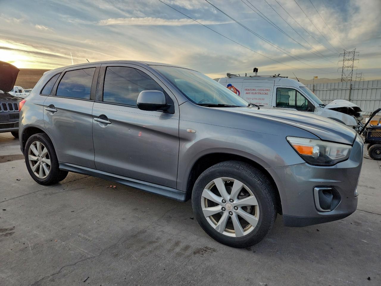 Mitsubishi Outlander Es Image 4