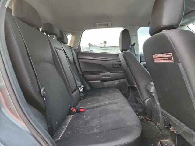 Mitsubishi Outlander Es Image 9