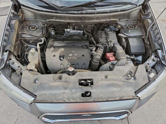 Mitsubishi Outlander Es Image 11