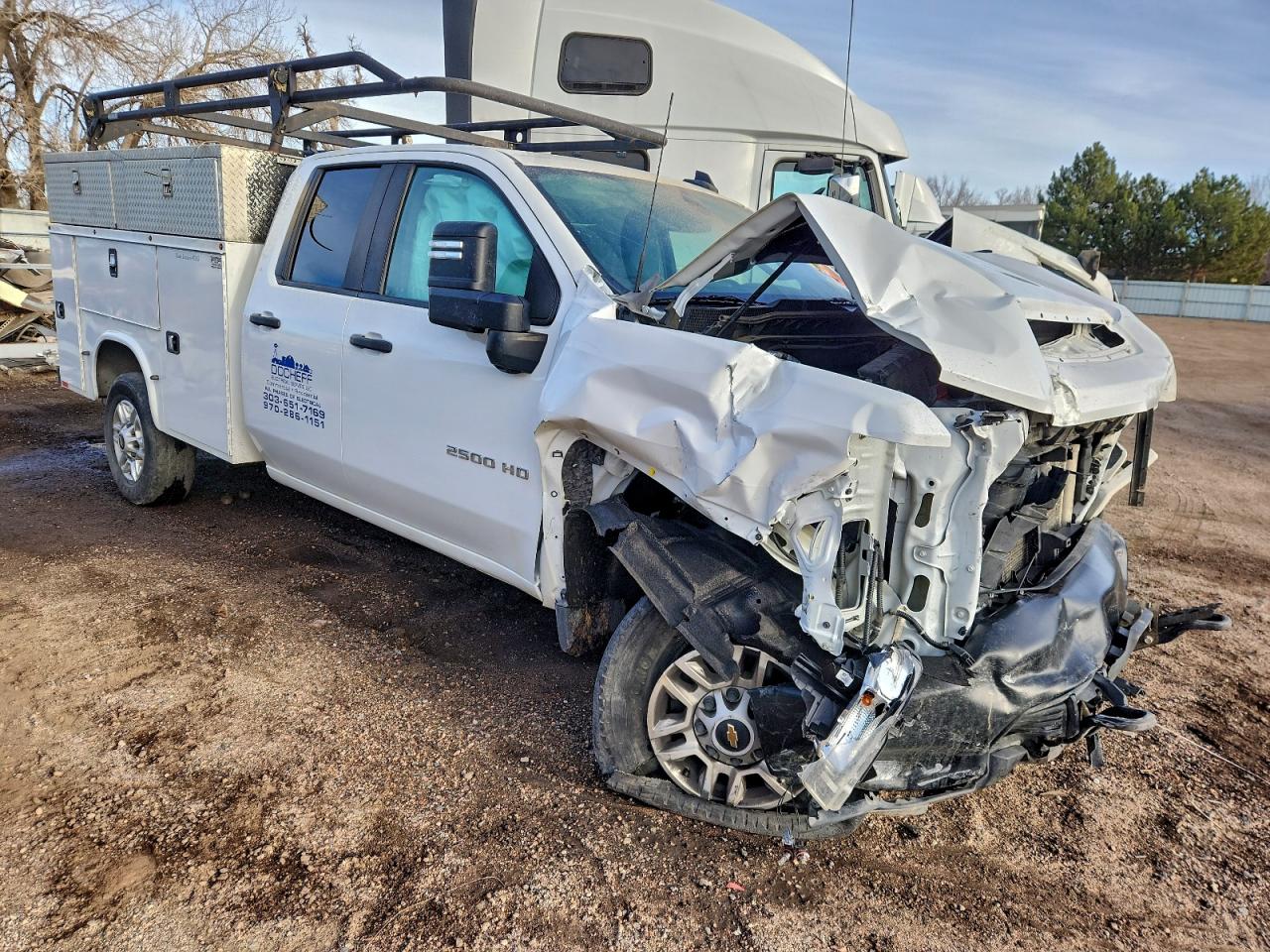 Chevrolet Silverado K2500 Heavy Duty Image 12