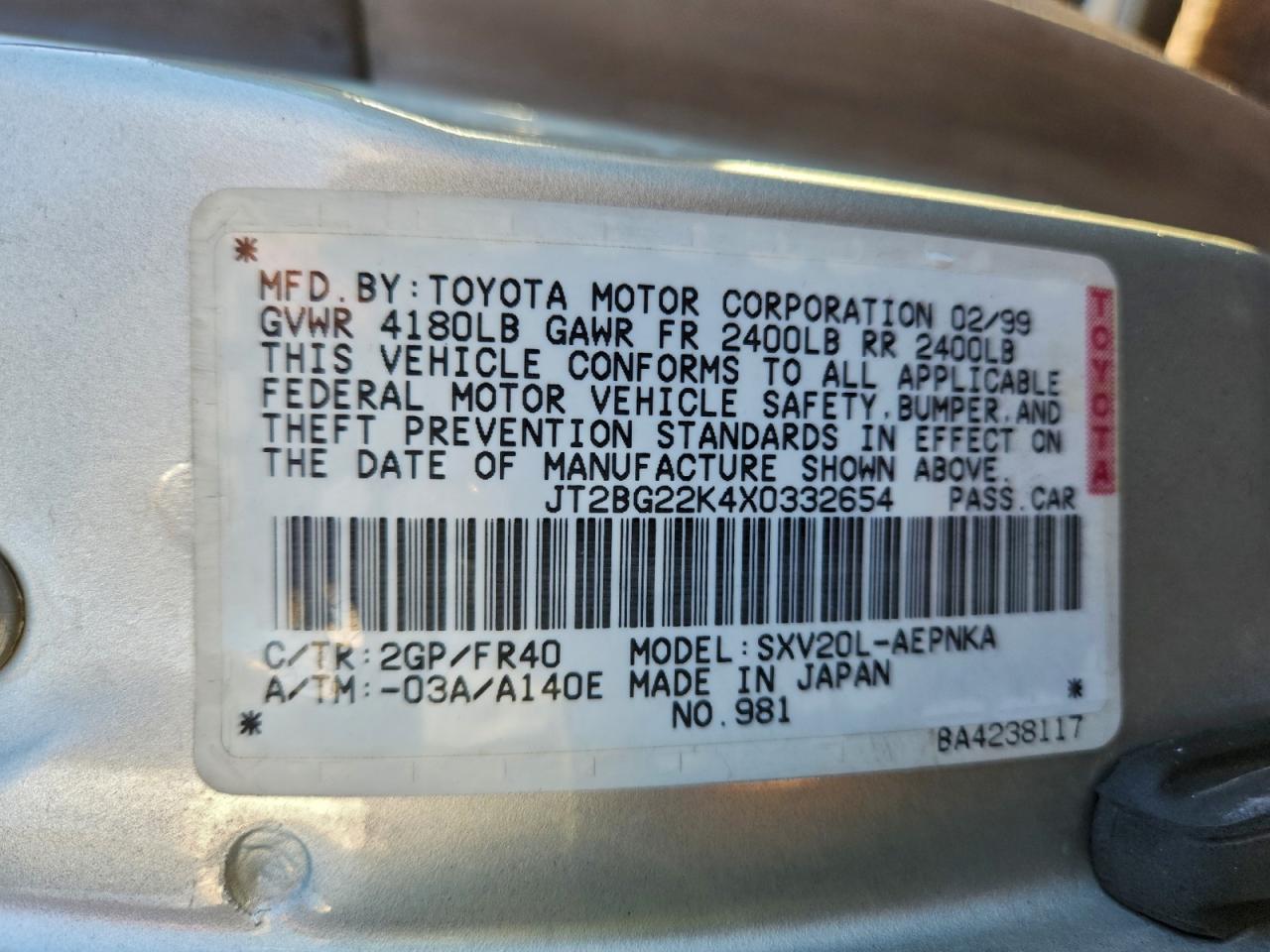 Toyota Camry Le Image 11