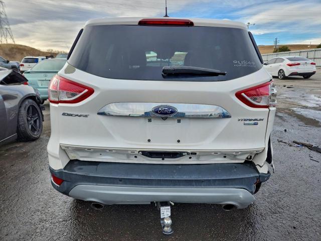 Ford Escape Titanium Image 12