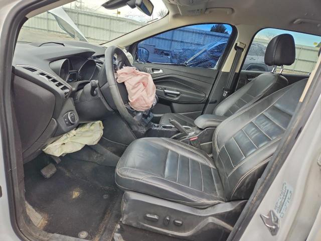 Ford Escape Titanium Image 4