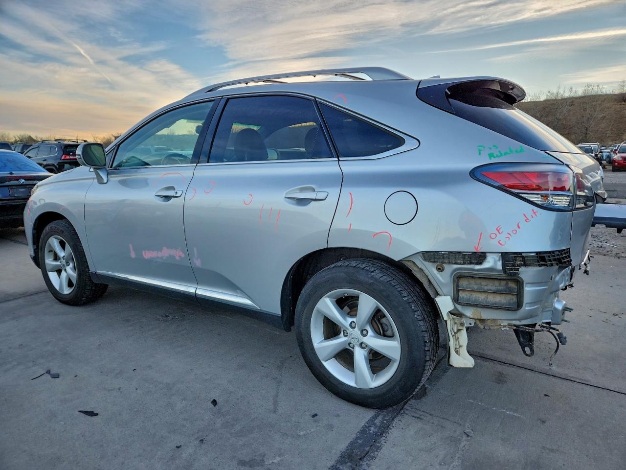 Lexus RX 350 Base Image 14