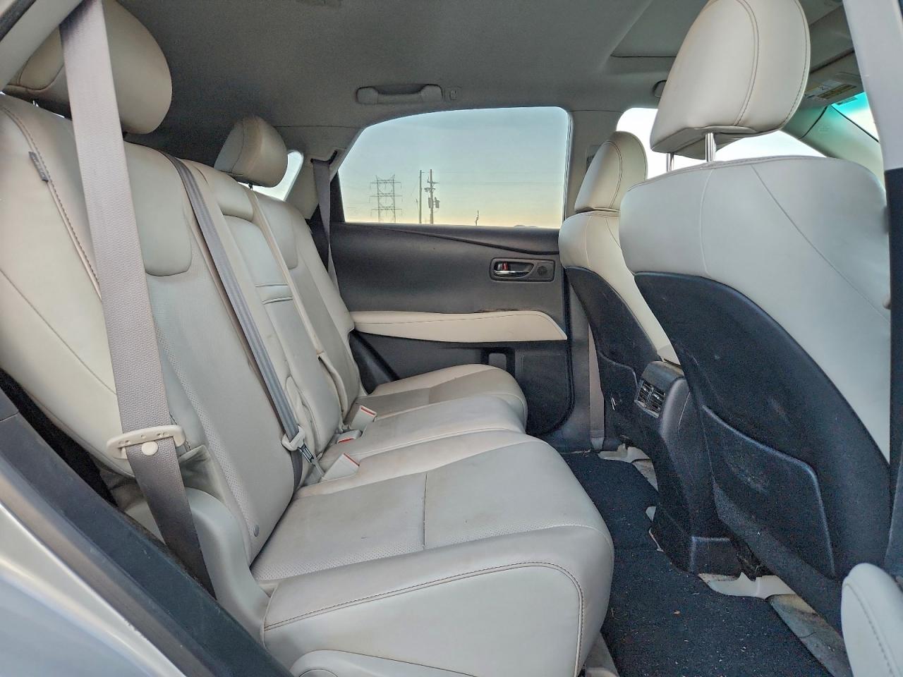 Lexus RX 350 Base Image 9