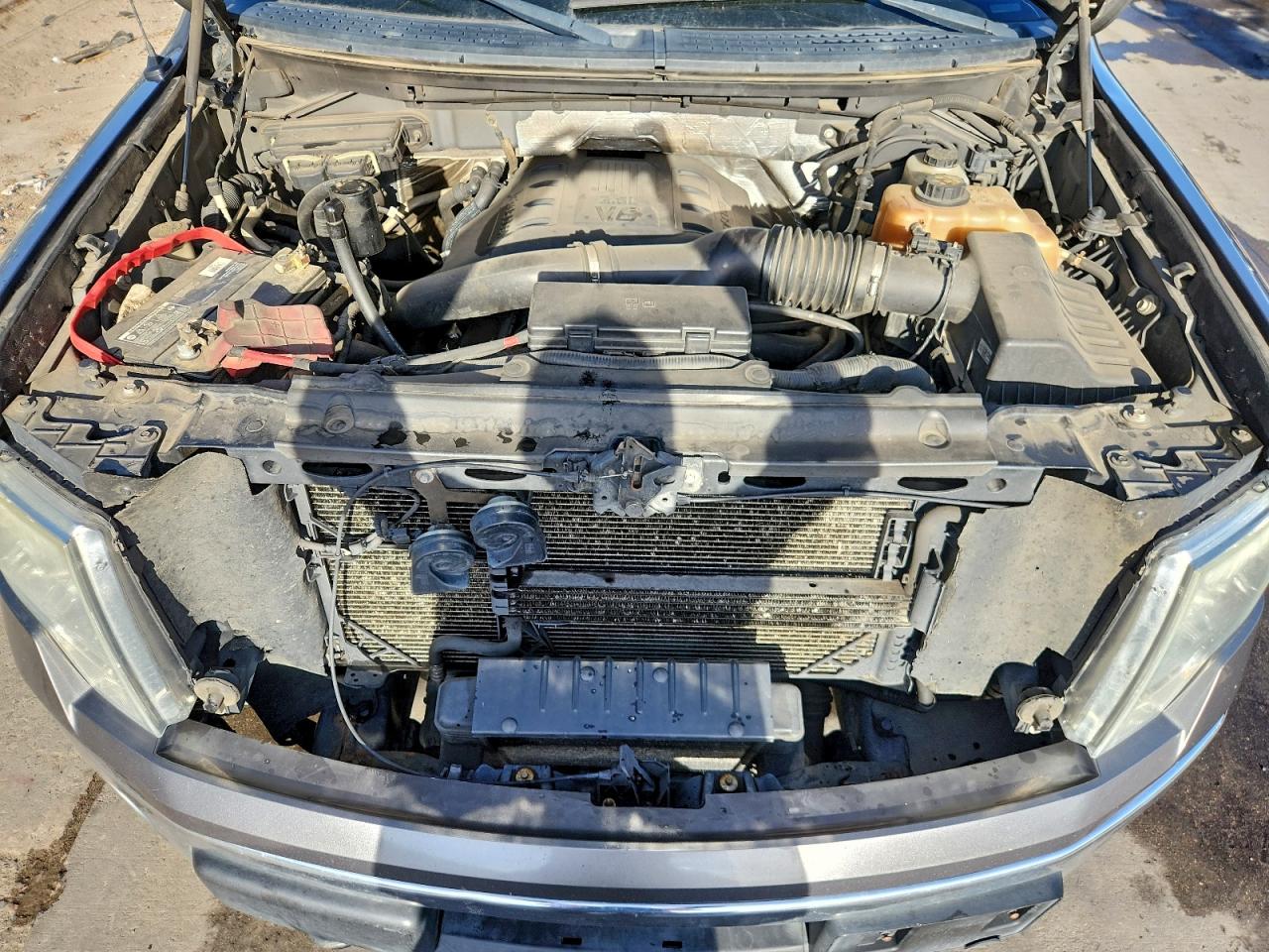 Ford F-150 Supercrew Image 10