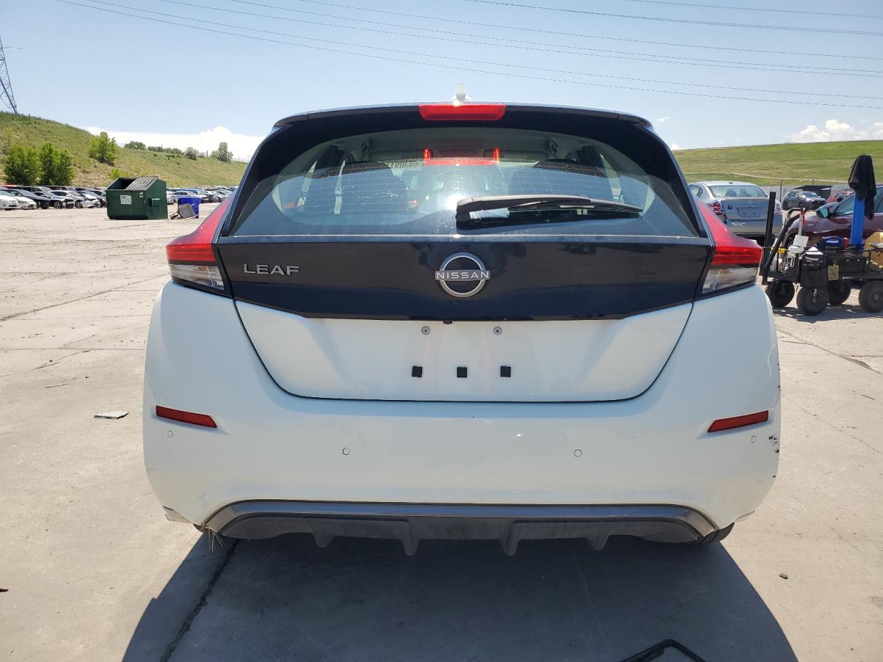 Nissan LEAF S Image 6