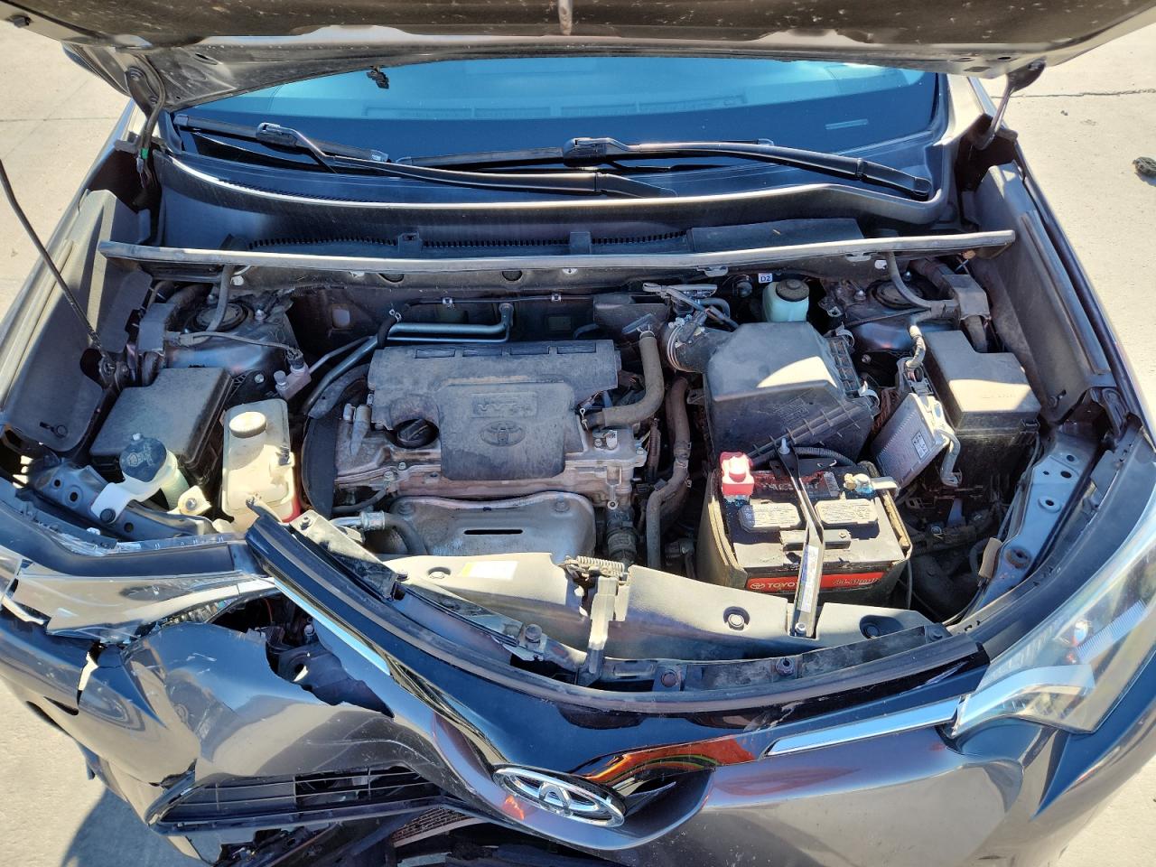 Toyota RAV4 Xle Image 5