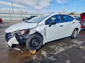  Salvage Nissan Versa