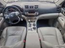 Toyota Highlander Base Image 13